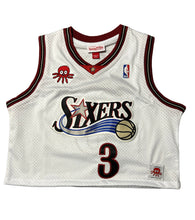 Load image into Gallery viewer, PRE-ORDERS IVERSON CROPPED TOP
