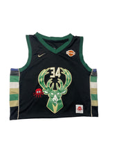 Load image into Gallery viewer, Bucks
